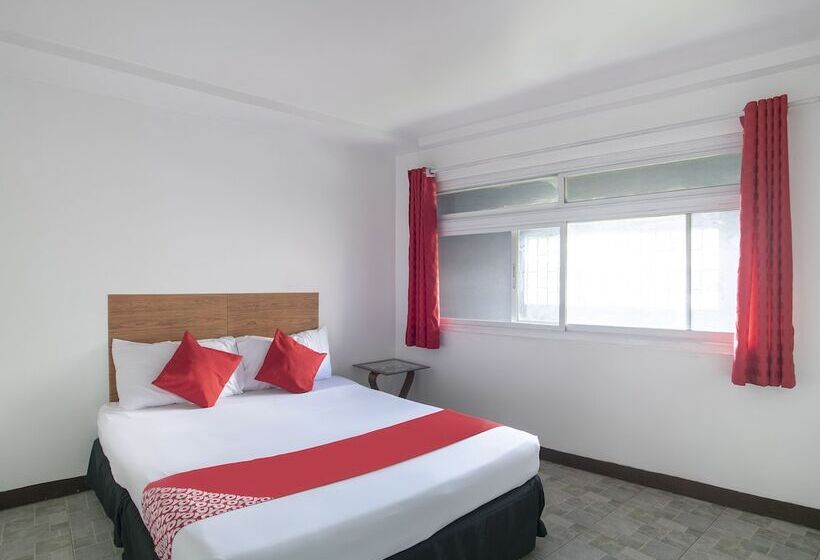 اتاق لوکس, Oyo 549 Sajj Bldg