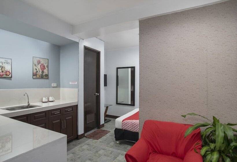 اتاق استاندارد, Oyo 549 Sajj Bldg