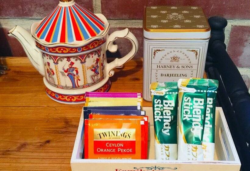 خانه 2 خوابه, Okinawa Starry Forest Cottage