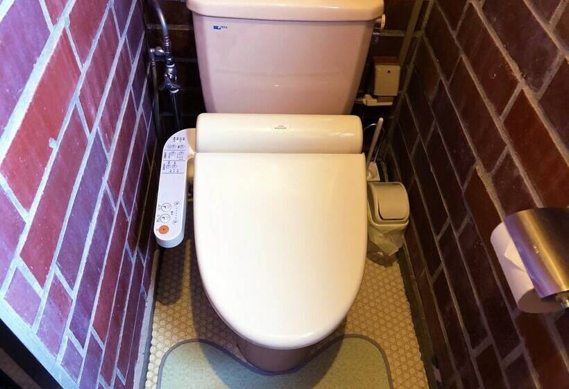 خانه 2 خوابه, Okinawa Starry Forest Cottage