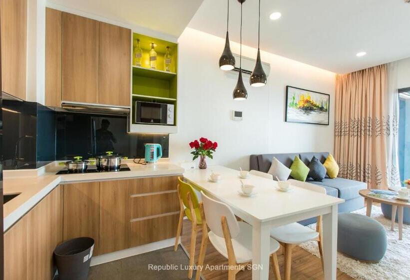 سوییت سوپریور, Republic Suites Ho Chi Minh City
