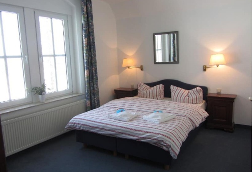 ‫فيلا غرفة نوم واحدة, Villa Unger