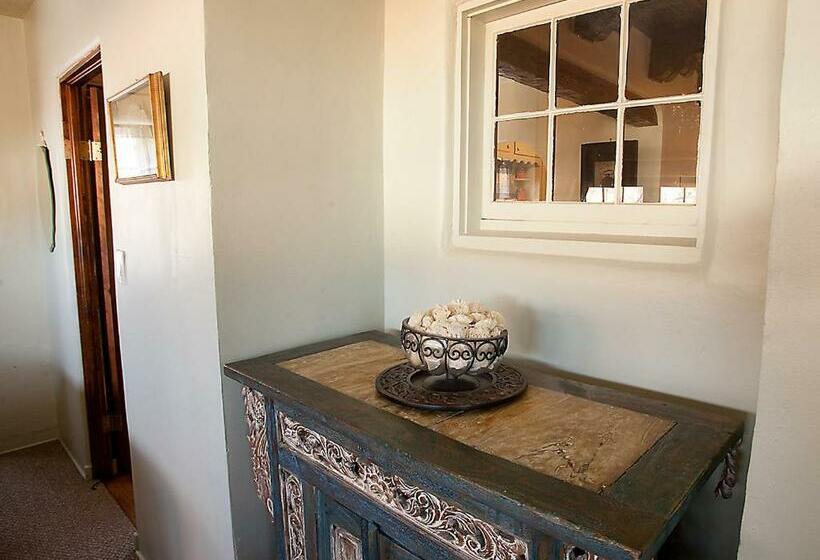 آپارتمان 1 خوابه, Casa De Tres Lunas/house Of Three Moons