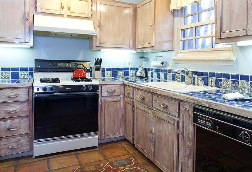 آپارتمان 1 خوابه همکف, Casa De Tres Lunas/house Of Three Moons