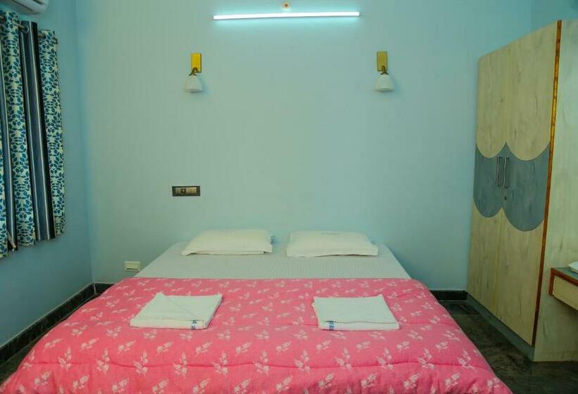 غرفة إقتصادية, P A Resort