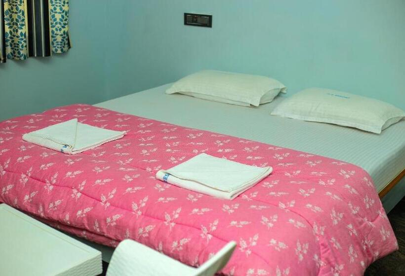 غرفة إقتصادية, P A Resort