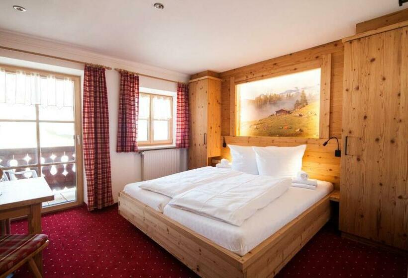 プールビュースタンダードルーム, Alpenpension Ettlerlehen