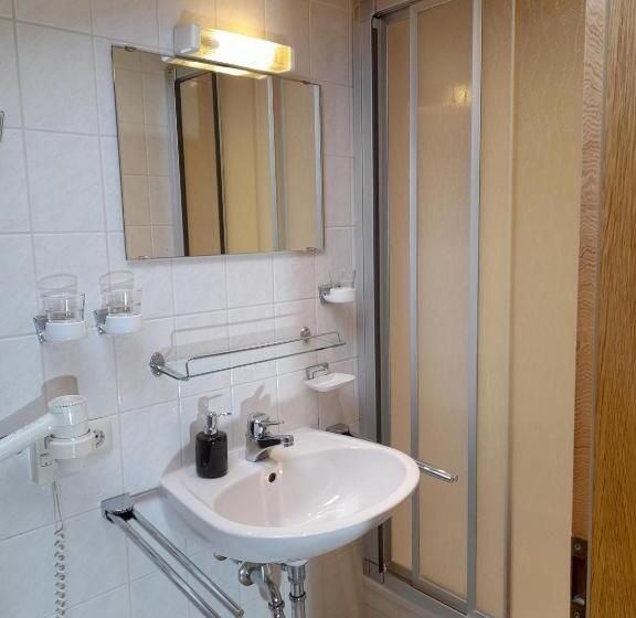 ファミリールーム, Alpenpension Ettlerlehen