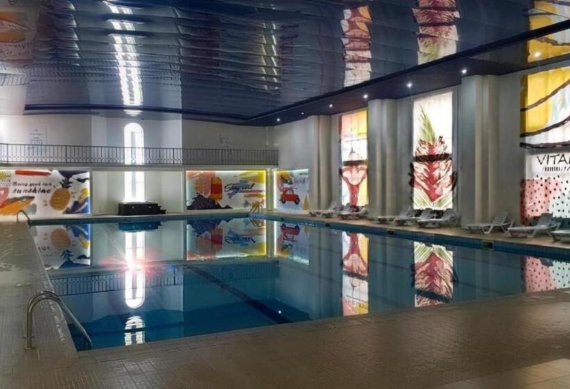 استودیوی استاندارد, Dreamland Oasis 7 Chakvi