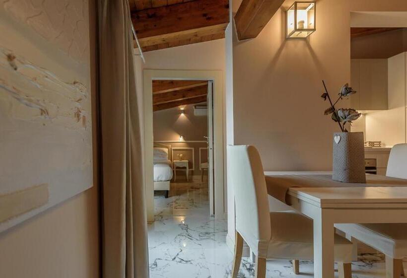 Апартаменты 1 Спальня, Marie Claire Apartments & Spa