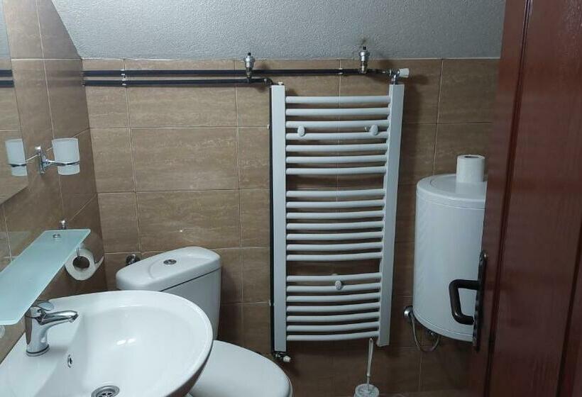 آپارتمان 1 خوابه با چشم‌انداز, Apartments Tatic