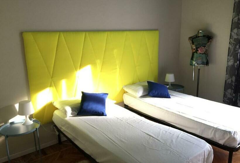 اتاق استاندارد با سرویس بهداشتی مشترک, Beaucoeur