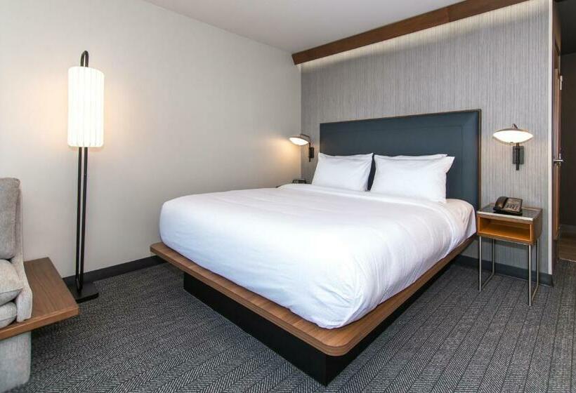Стандартный Номер Кровать Кинг, Courtyard By Marriott Rapid City