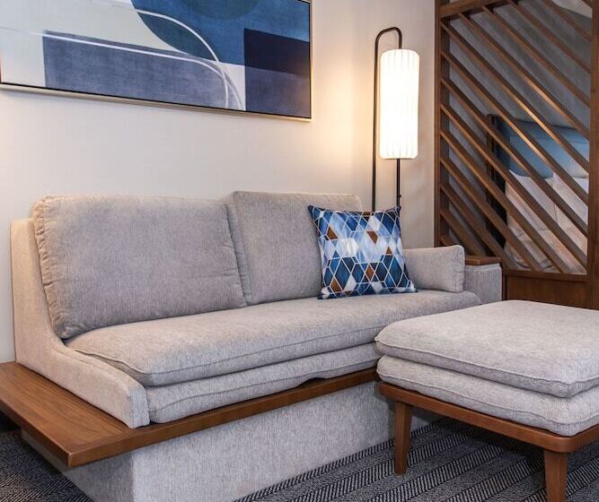 Люкс, Courtyard By Marriott Rapid City