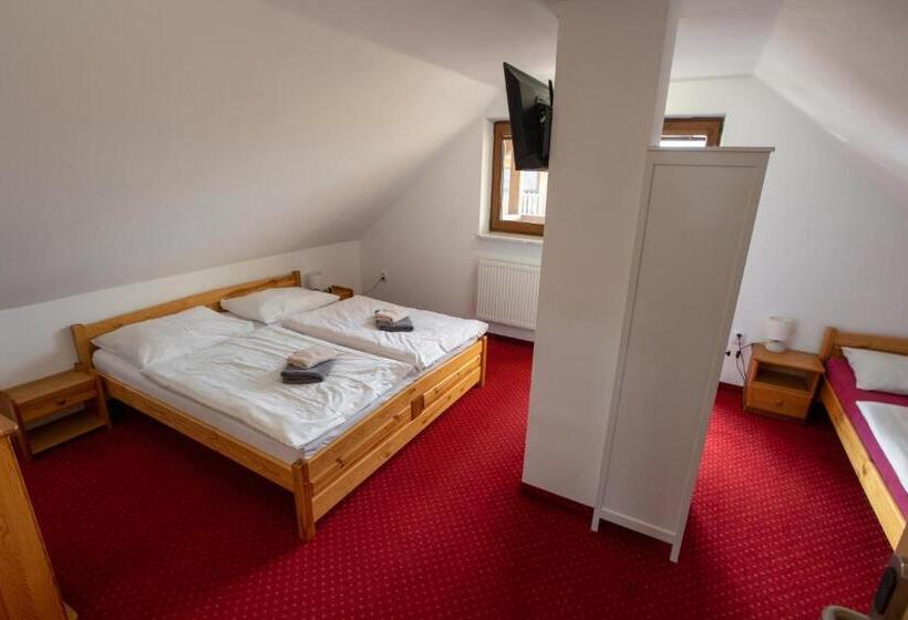 Standard room with outdoor bath, Wellness & Restaurant U Fandy