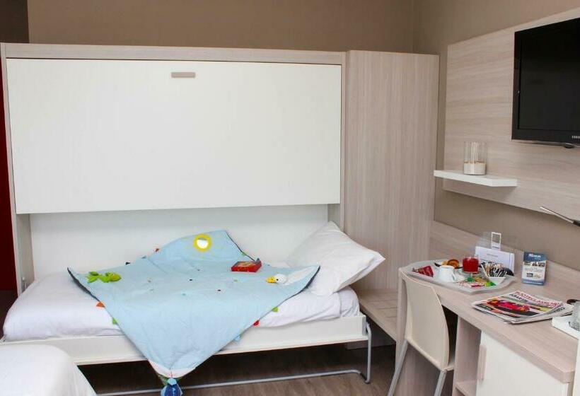 스탠다드 트리플 룸, Best Quality Hotel La Darsena
