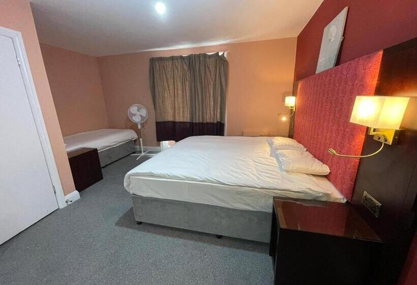 Трехместный Номер Deluxe, Acacia