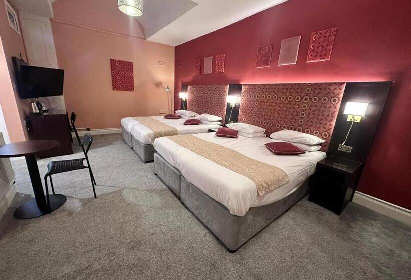 Четырехместный Номер Deluxe, Acacia