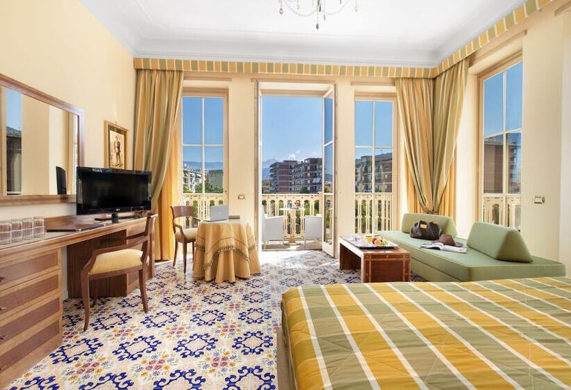 주니어 스위트, Antiche Mura