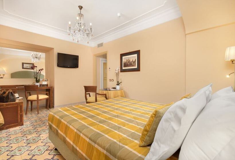 이코노미 룸, Antiche Mura