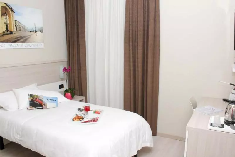 スタンダードシングルルーム, Best Quality Hotel La Darsena