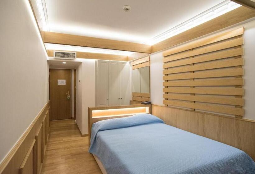 اتاق اکونومی, Byzantino