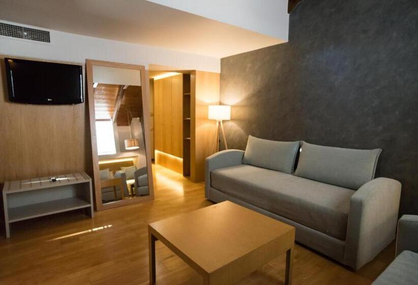 اتاق خانوادگی, Byzantino