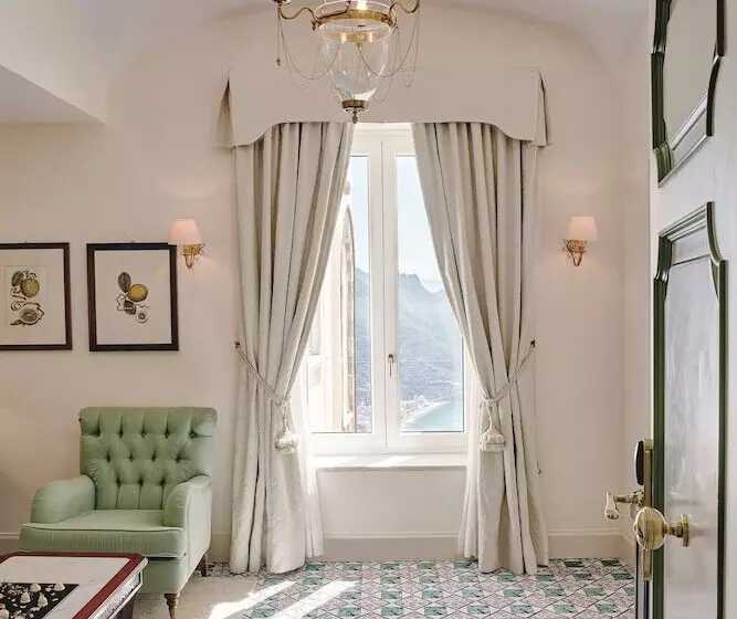 Deluxe Suite Sea View, Caruso, A Belmond Hotel, Amalfi Coast