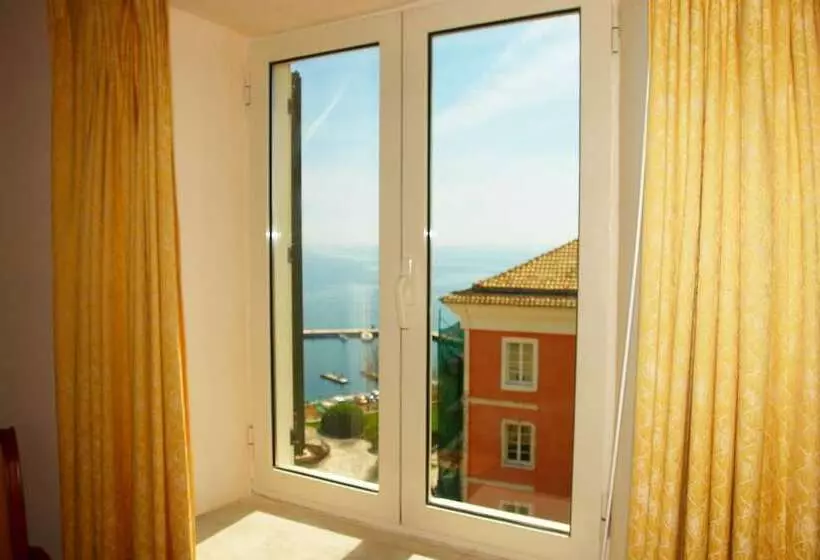 Chambre Standard, Cavalieri