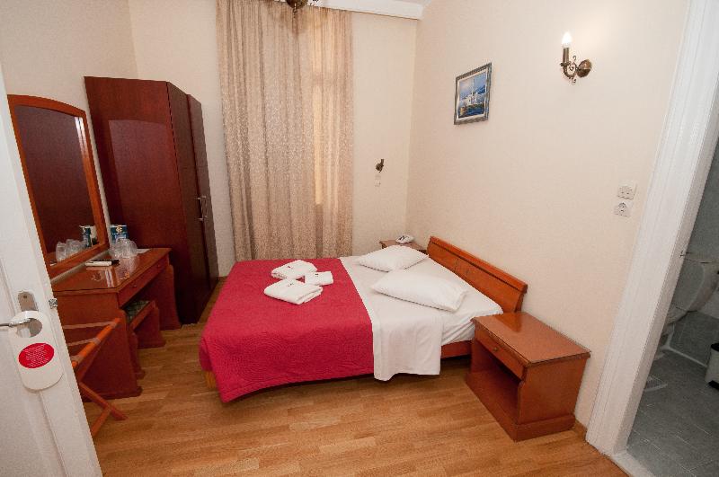 Chambre Quadruple Standard, Cecil