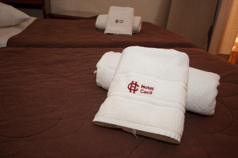 Chambre Standard, Cecil