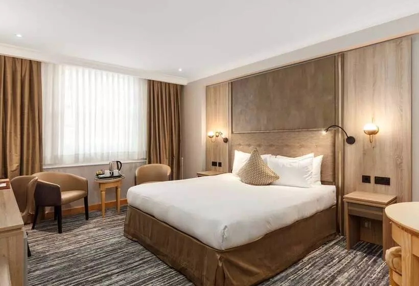 スーペリアールーム, Courthouse Hotel London