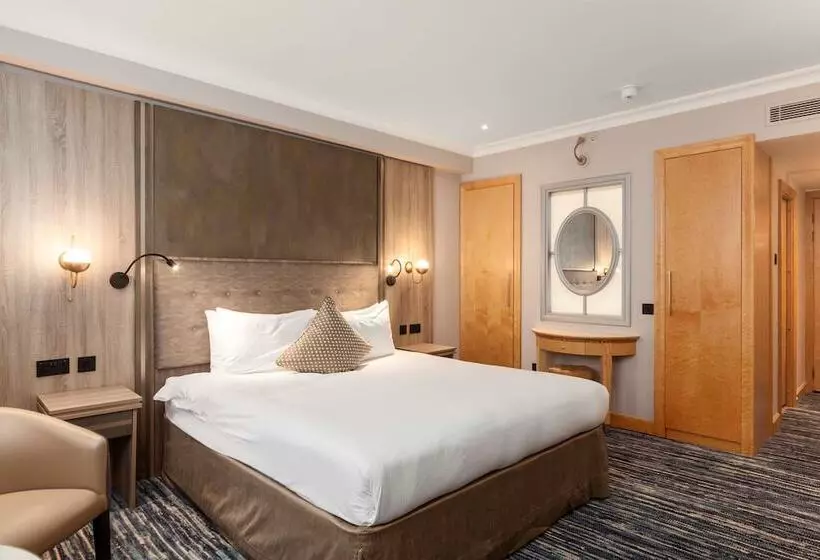 スーペリアールーム, Courthouse Hotel London