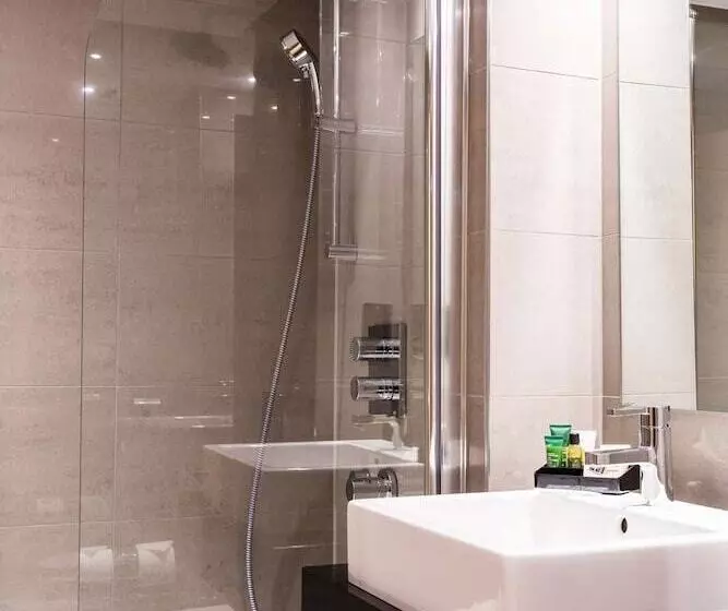 スーペリアールーム, Courthouse Hotel London