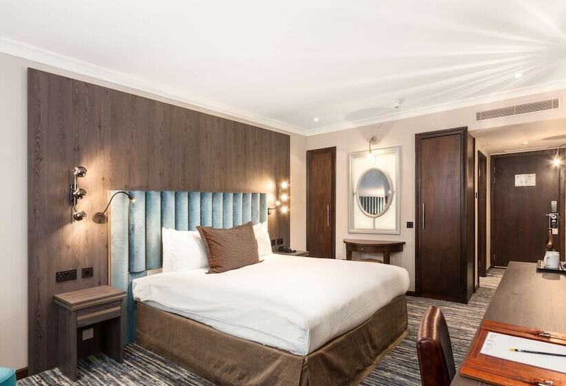 Superior Room, Courthouse Hotel London