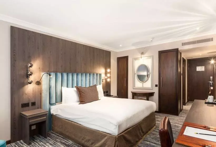スーペリアールーム, Courthouse Hotel London