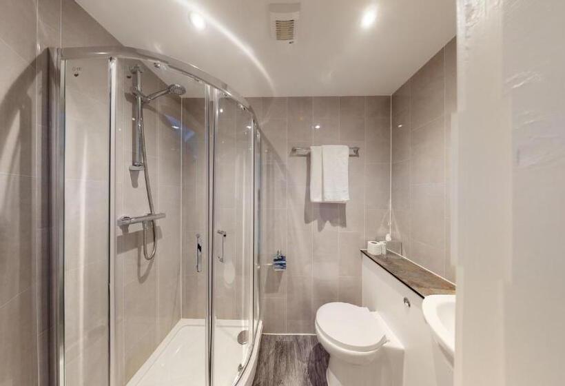 标准单人间, Grand Hotel Gosforth Park