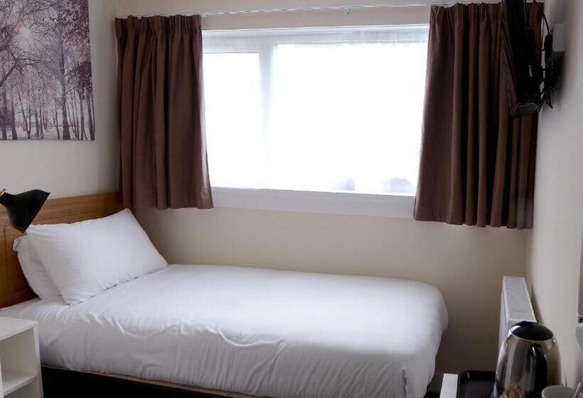 标准单人间, Grand Hotel Gosforth Park