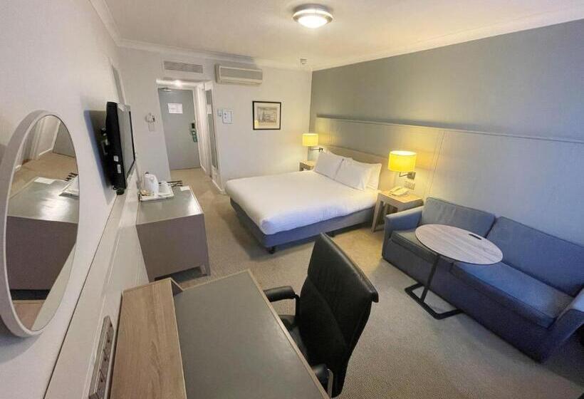 Номер Стандарт, Holiday Inn Hull Marina, An Ihg