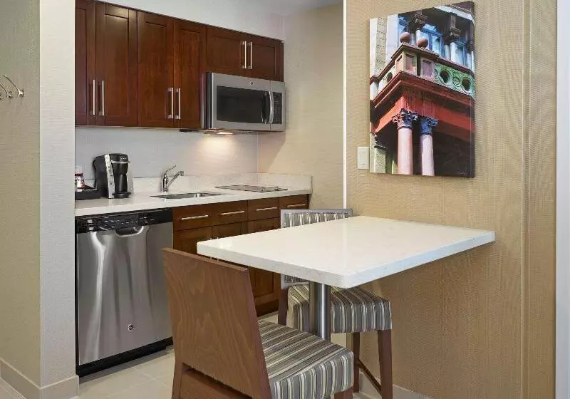 シングルデラックスルーム, Holiday Inn Hull Marina, An Ihg