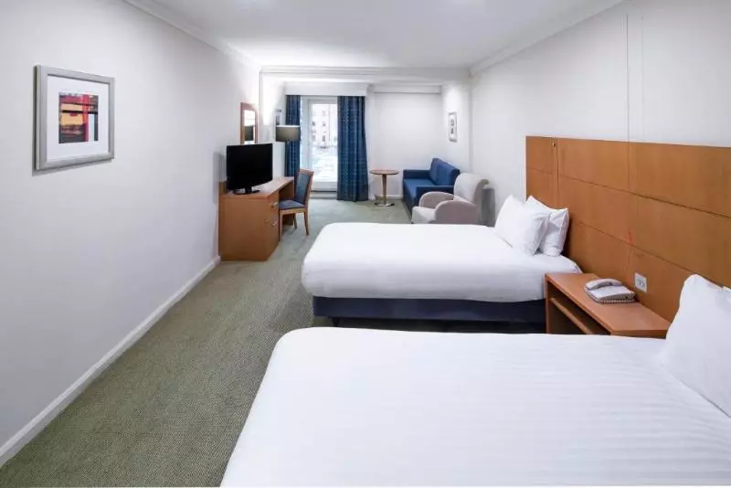 身障者適用スタンダードルーム, Holiday Inn Hull Marina, An Ihg
