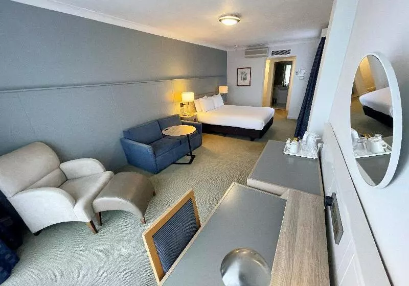 プレミアムルーム, Holiday Inn Hull Marina, An Ihg