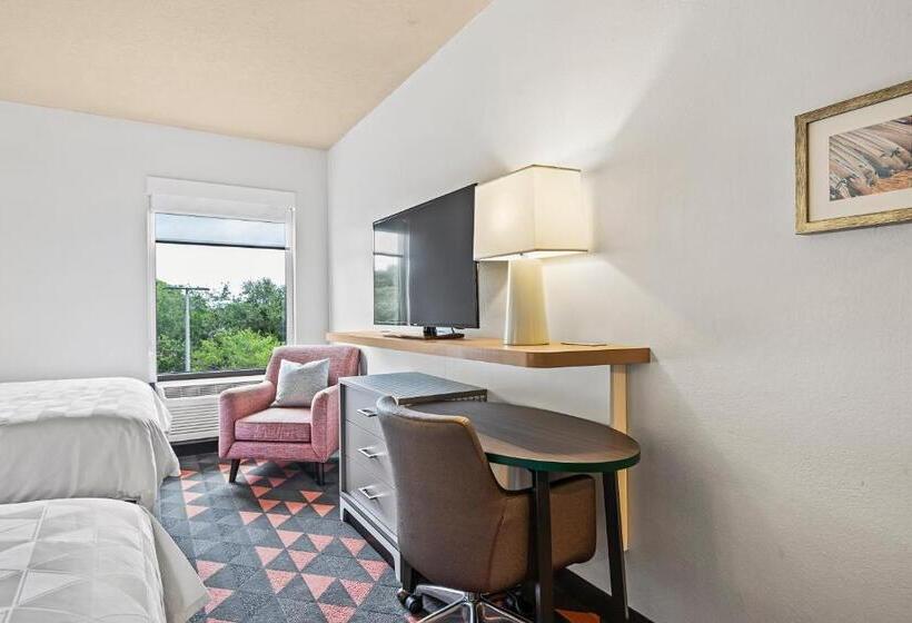 Номер Стандарт, Holiday Inn St. Petersburg West, An Ihg