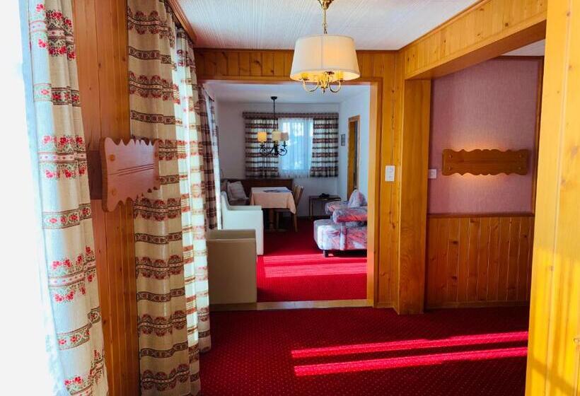 标准三人间, Hôtel Ecureuil Villars