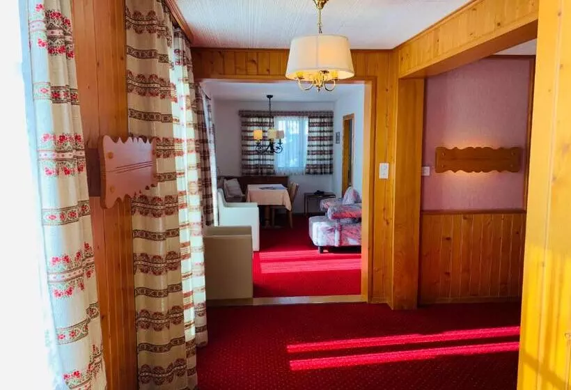 スタンダードトリプルルーム, Hôtel Ecureuil Villars
