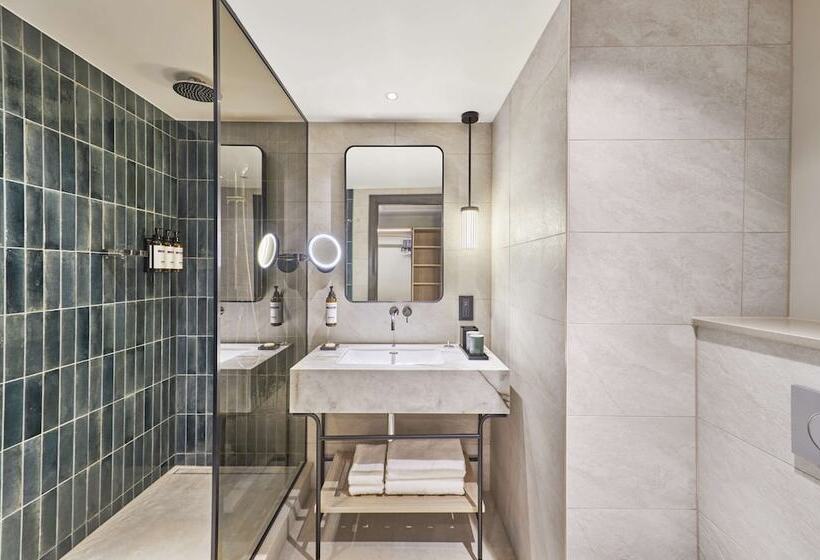 חדר סטנדרט, Hyatt Regency London Blackfriars