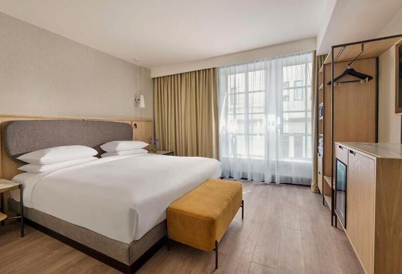 Номер Стандарт Кровать Кинг Адаптированный для Инвалидов, Hyatt Regency London Blackfriars