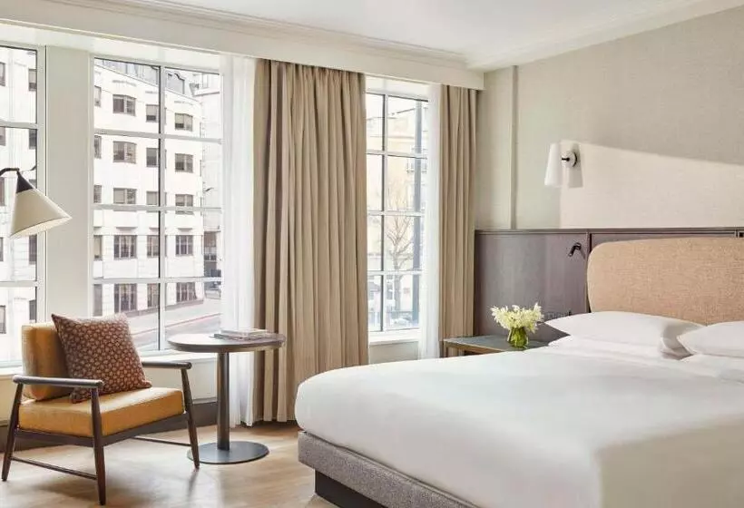 スイート, Hyatt Regency London Blackfriars