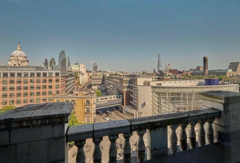 Президентский Люкс, Hyatt Regency London Blackfriars