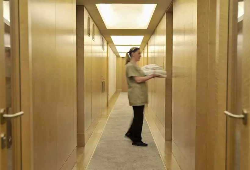 اتاق استاندارد, Melia Athens